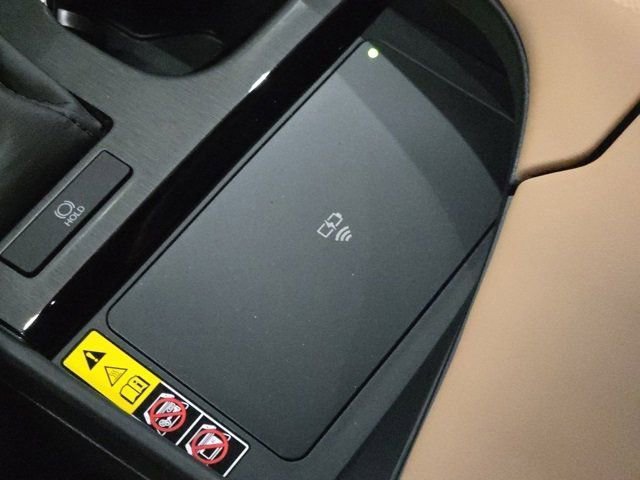 New 2025 Lexus ES 350 Ultra Luxury image 13