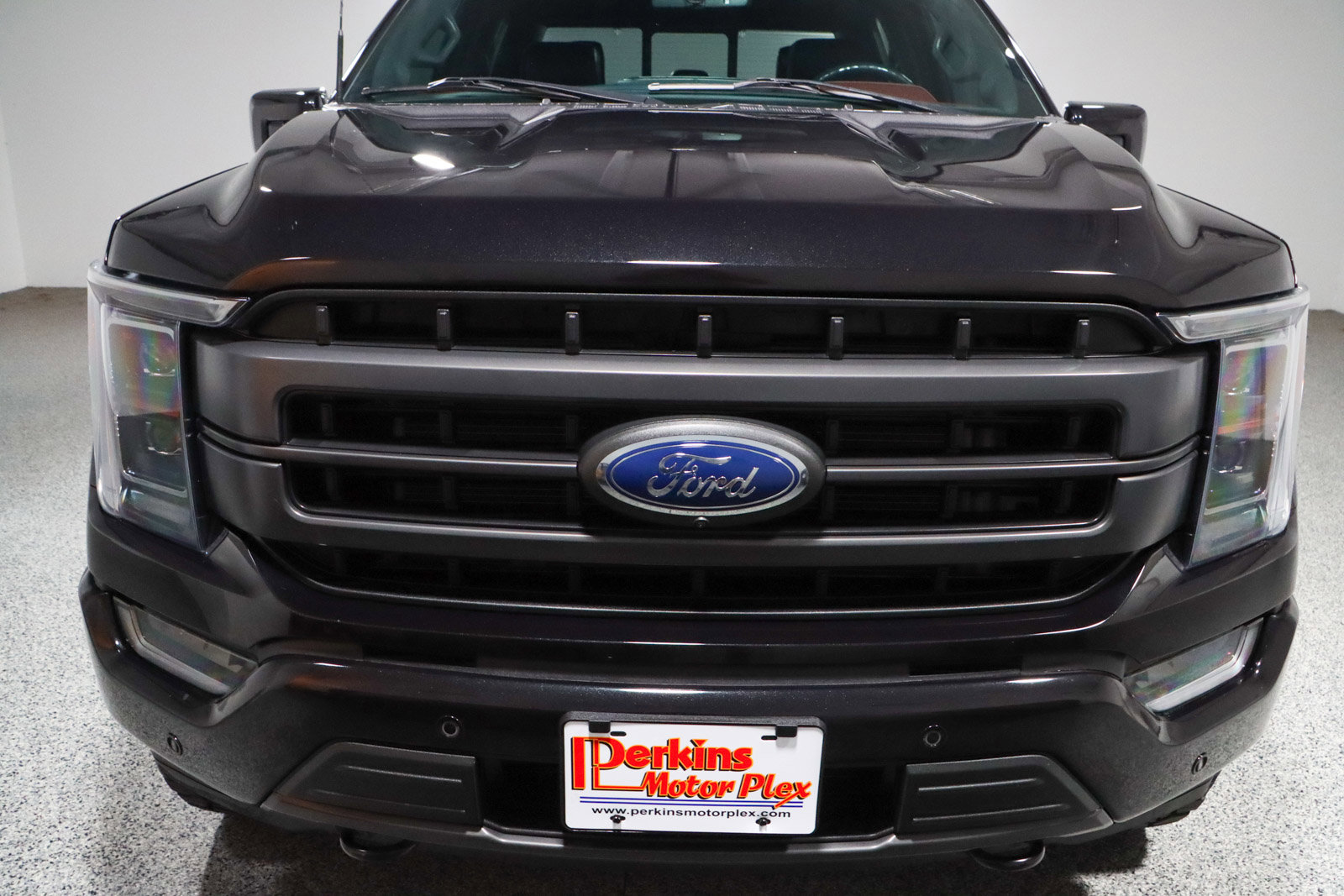 Used 2023 Ford F150 Lariat w/ Equipment Group 502A High image 5