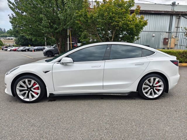 Used 2019 Tesla Model 3 Mid Range image 5