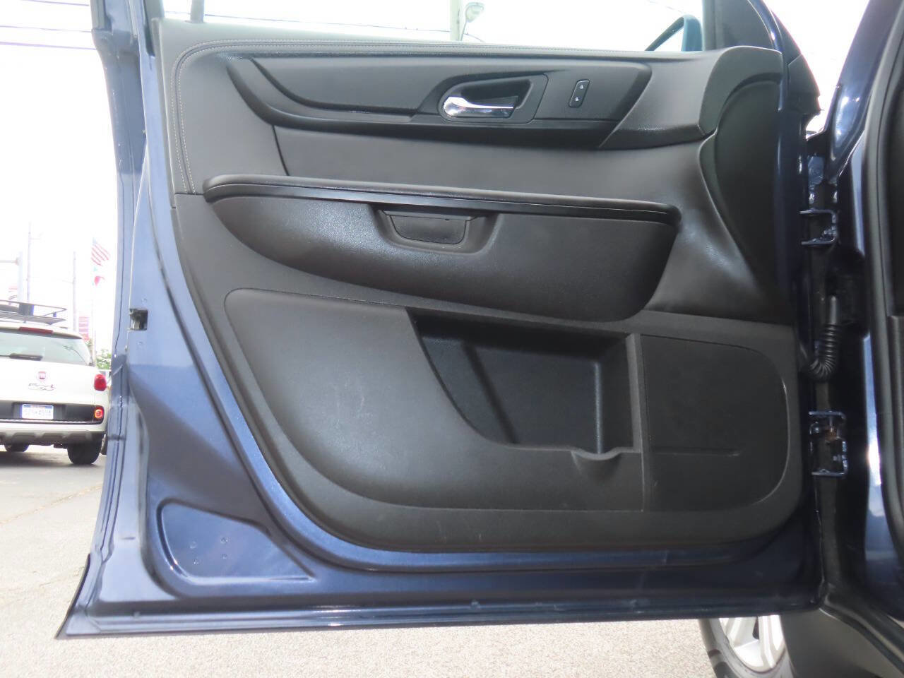 Used 2014 Chevrolet Traverse LT AWD/4WD image 32
