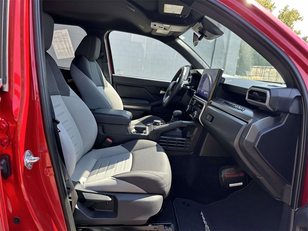 Used 2024 Toyota Tacoma TRD Sport image 12