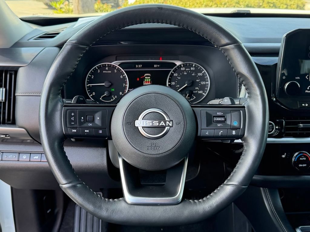 Certified 2024 Nissan Pathfinder SL FWD image 14