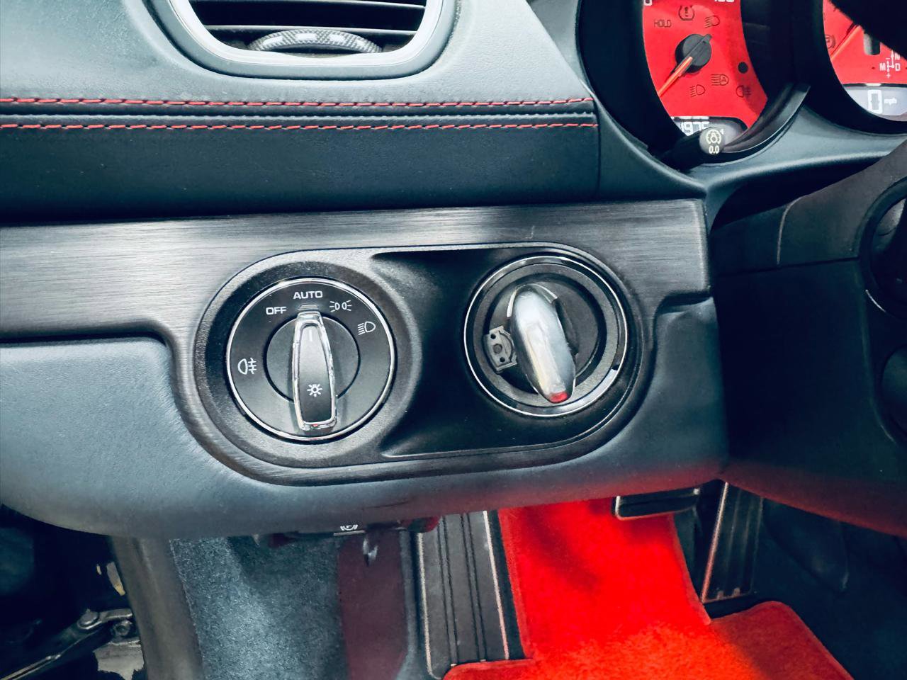 Used 2019 Porsche 718 Boxster GTS image 40