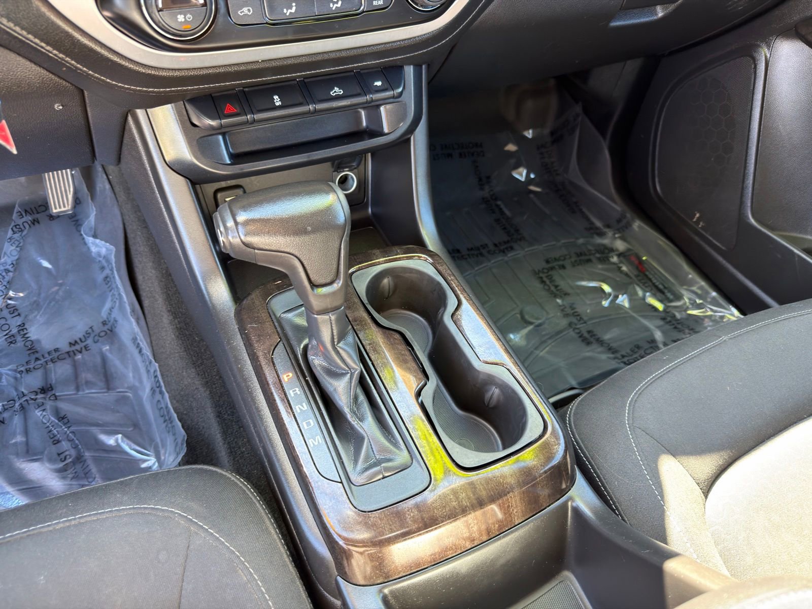 Used 2015 GMC Canyon SLE w/ SLE Convenience Package AWD/4WD image 24