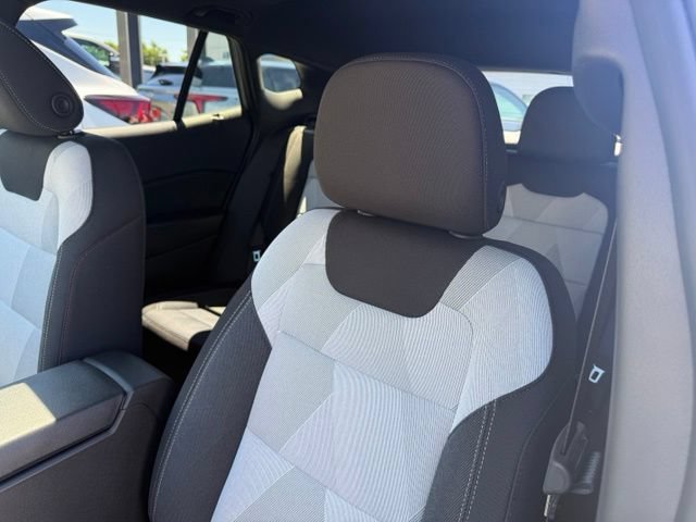 New 2026 Chevrolet Trax RS w/ Sunroof Package FWD image 16