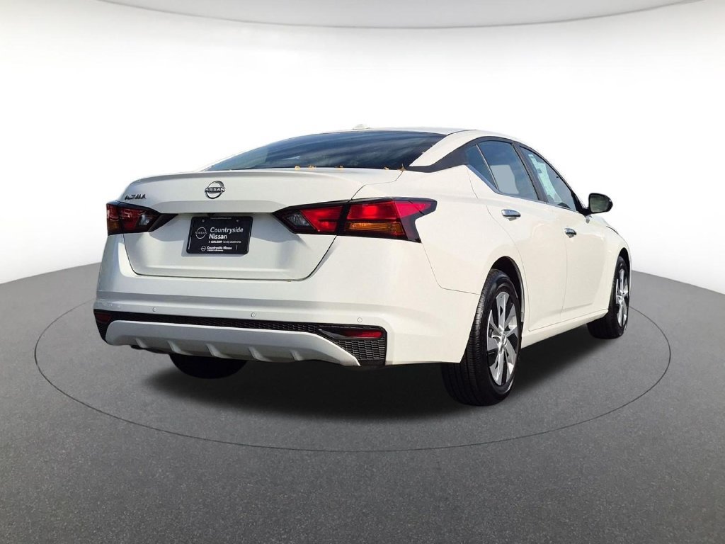 Used 2025 Nissan Altima 2.5 S FWD image 5