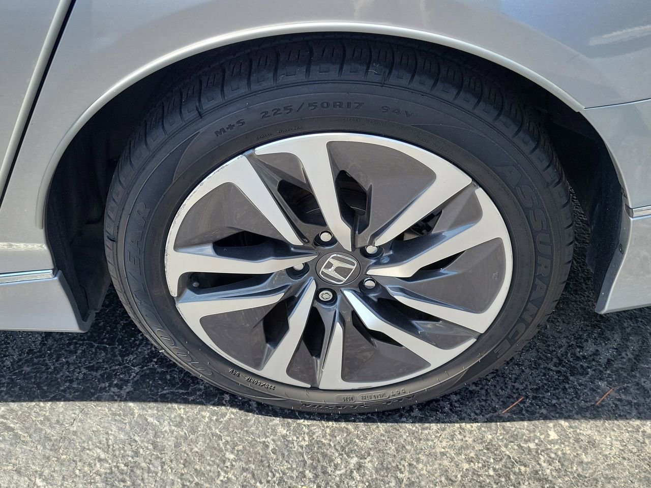 Used 2022 Honda Accord EX-L image 10