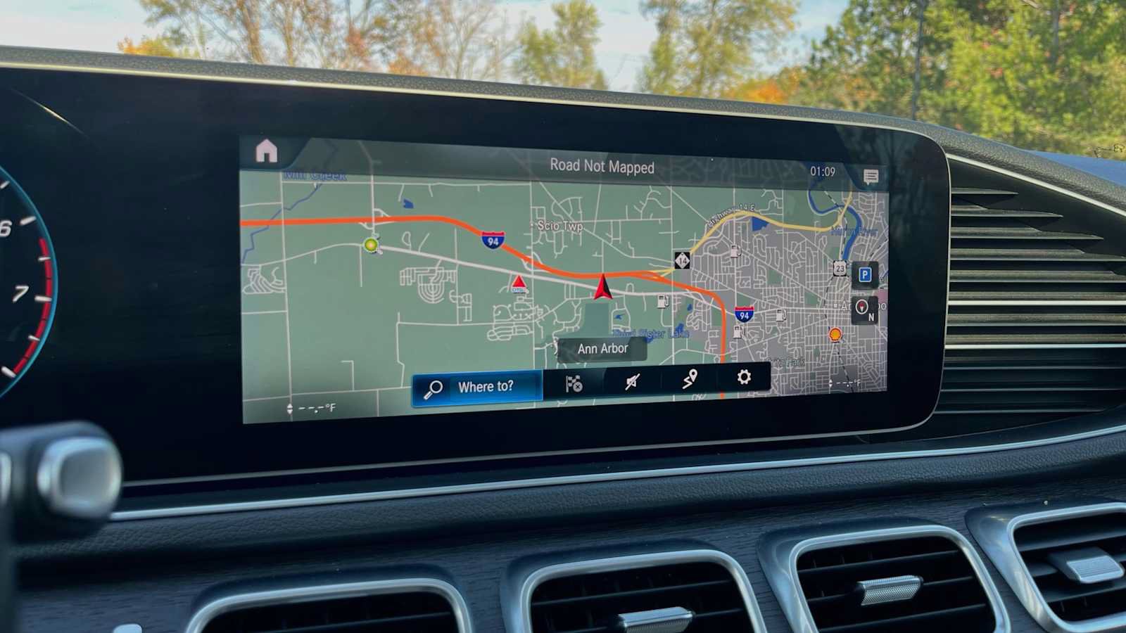 Used 2020 Mercedes-Benz GLE 350 4MATIC image 46