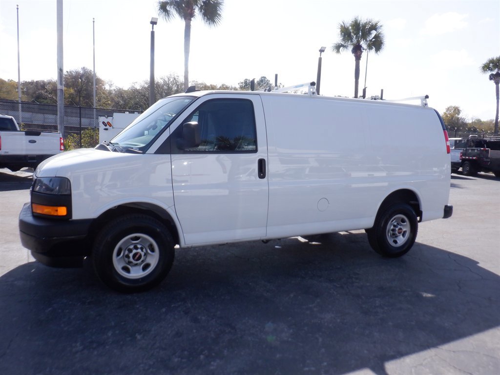 Used 2023 GMC Savana 2500 w/ Driver Convenience Package image 2