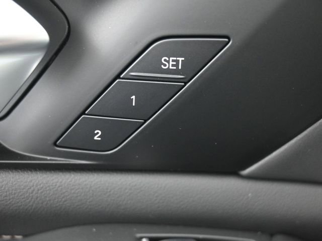 New 2026 BMW X5 sDrive40i w/ M Sport Package image 21