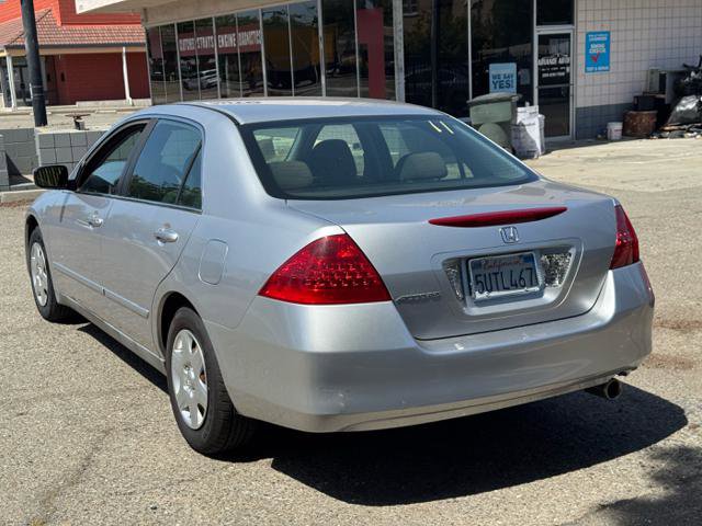 Used 2006 Honda Accord LX image 4