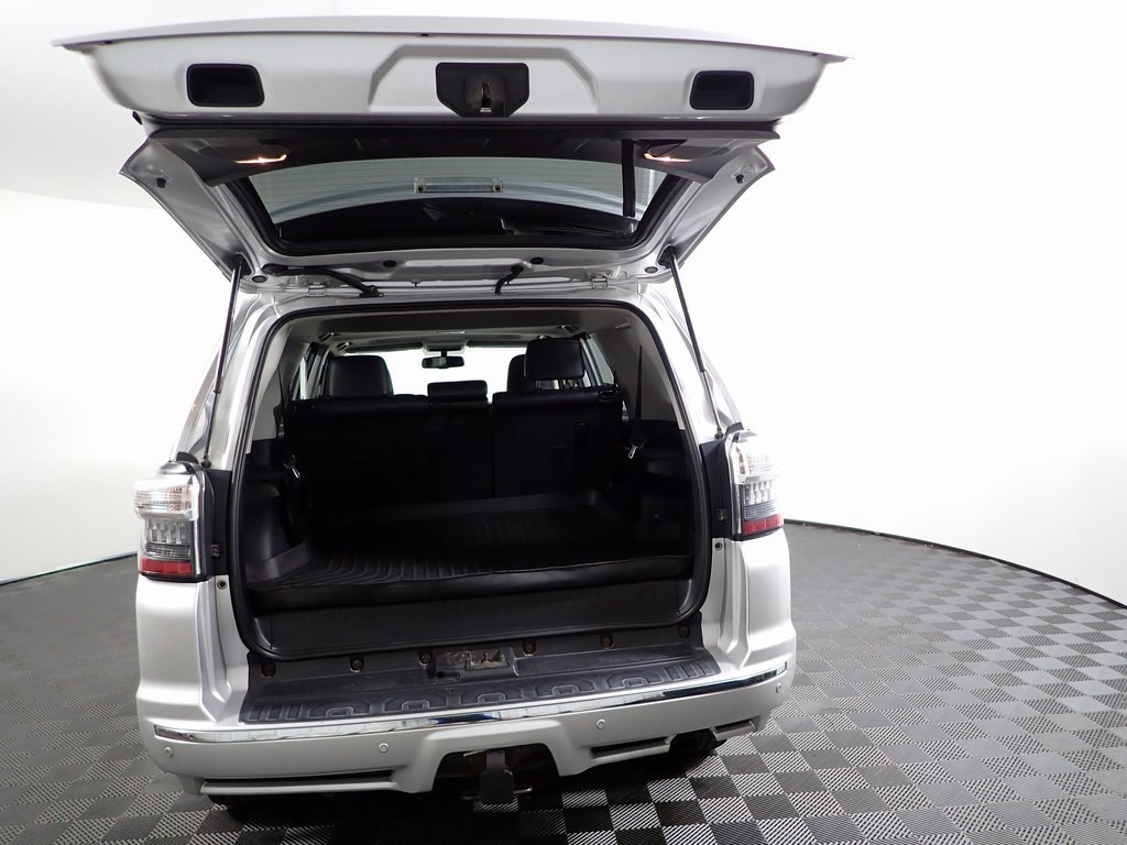 Used 2014 Toyota 4Runner Limited image 17