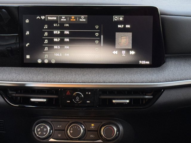 New 2026 Nissan Kicks S FWD image 13