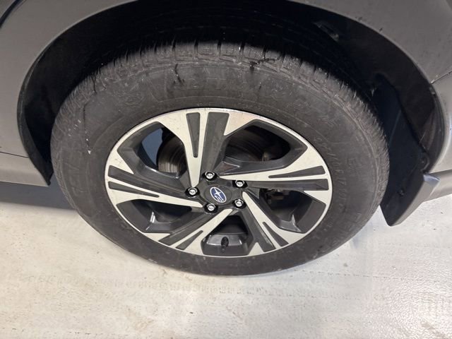 Used 2024 Subaru Crosstrek 2.0i Premium image 7