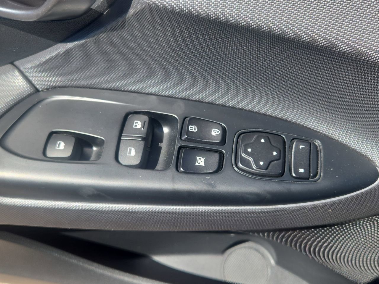 Used 2019 Hyundai Veloster N N w/ Performance Package image 26