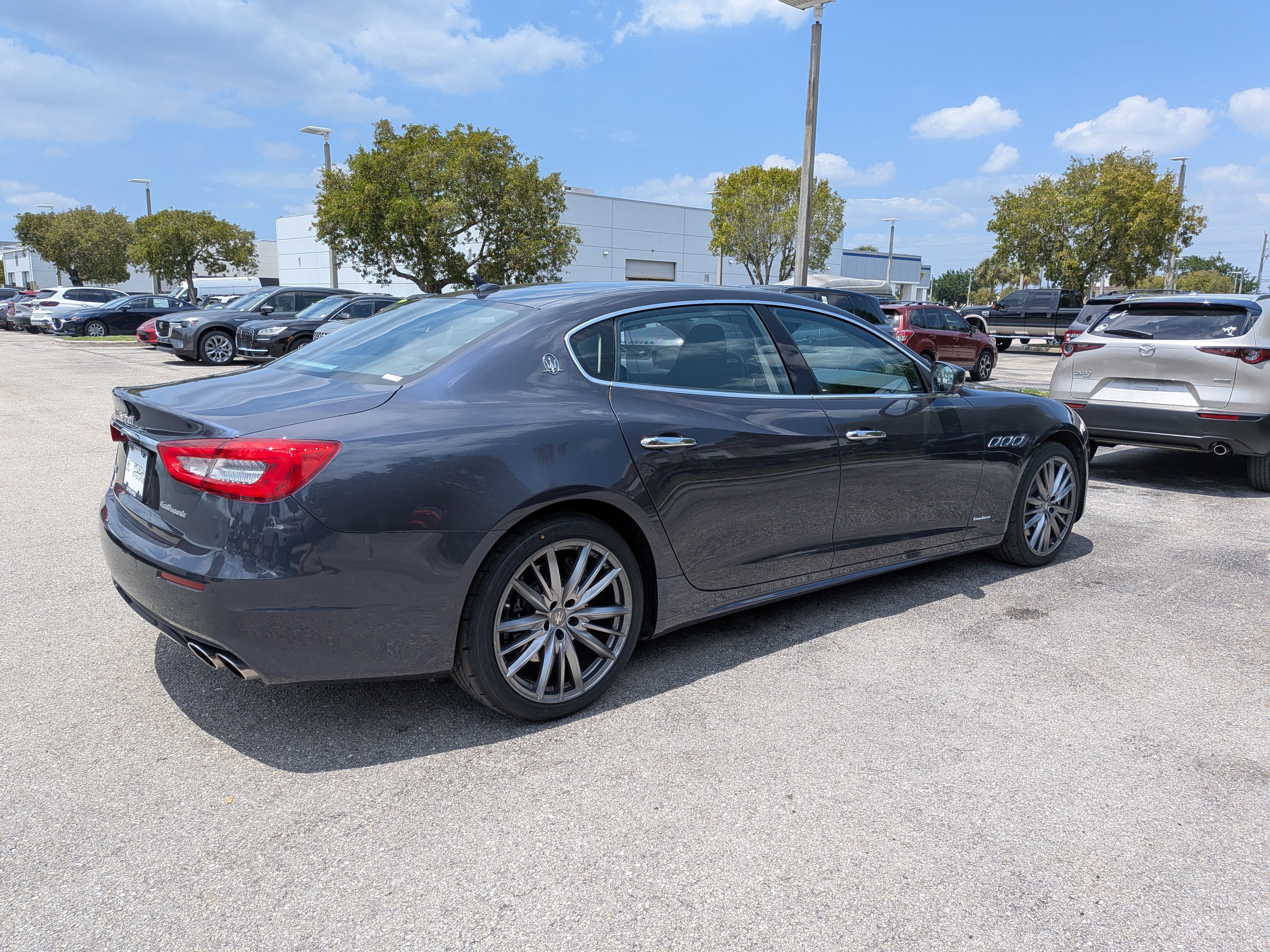 Used 2020 Maserati Quattroporte S GranLusso Q4 image 4