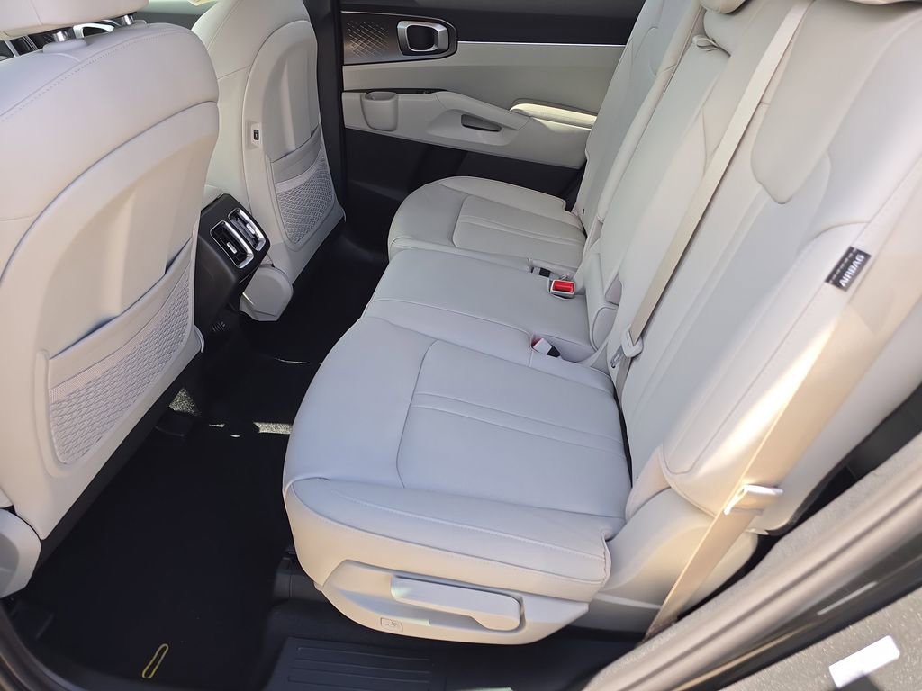 New 2026 Kia Sorento EX image 17