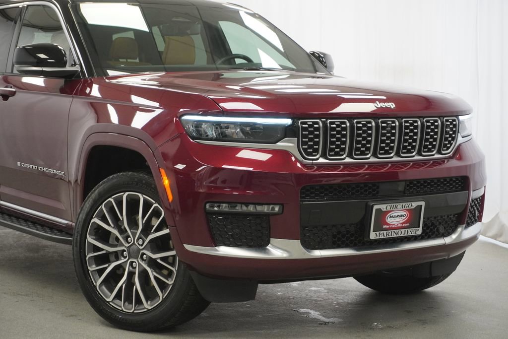 Certified 2025 Jeep Grand Cherokee L Summit AWD/4WD video 3