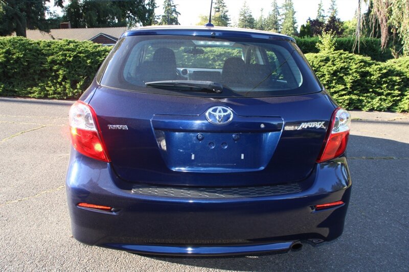 Used 2009 Toyota Matrix FWD image 10