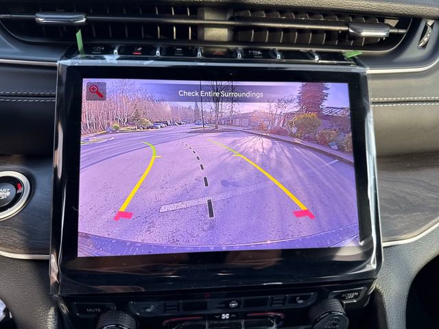 New 2025 Jeep Grand Cherokee Limited image 24