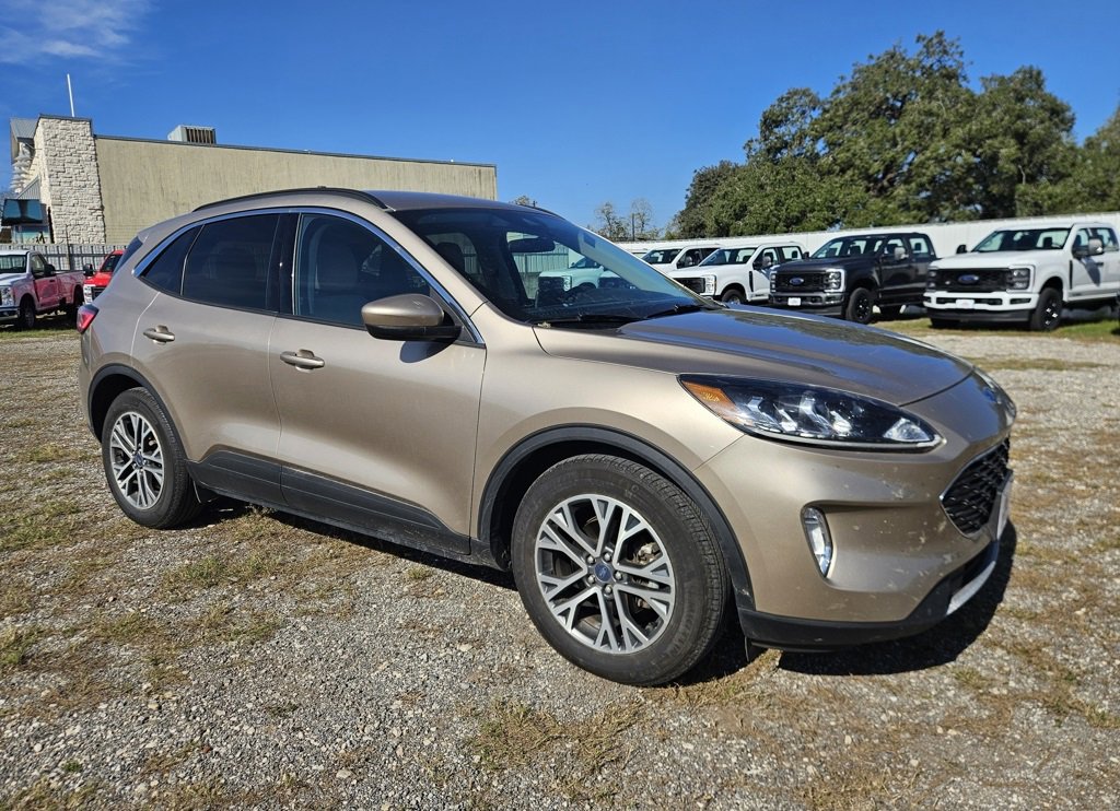 Used 2020 Ford Escape SEL image 3