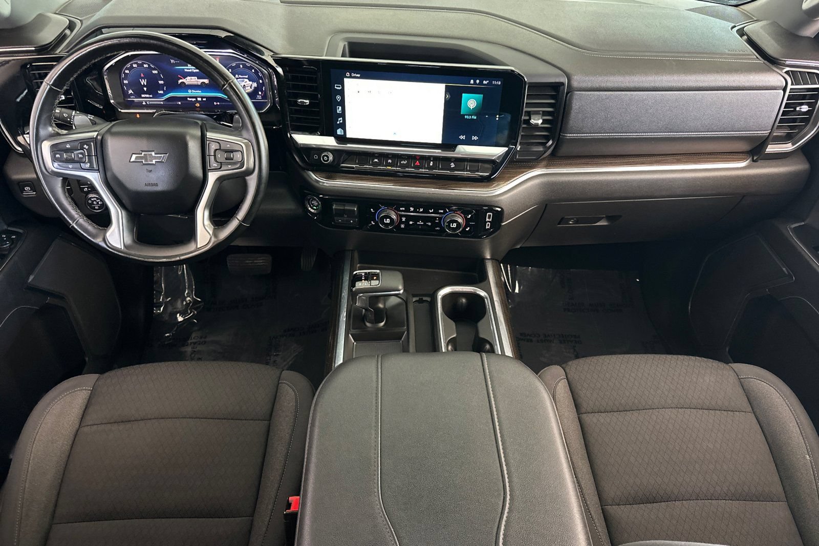 Used 2024 Chevrolet Silverado 1500 LT Trail Boss w/ Protection Package AWD/4WD image 16