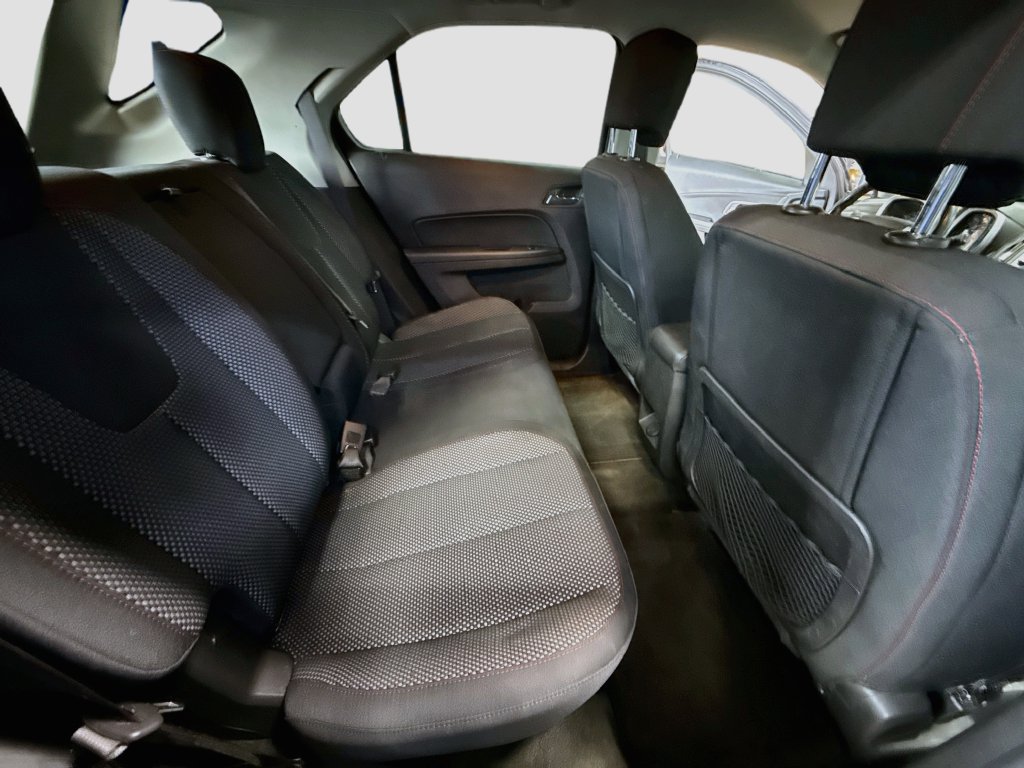 Used 2017 Chevrolet Equinox LT w/ Convenience Package FWD image 24