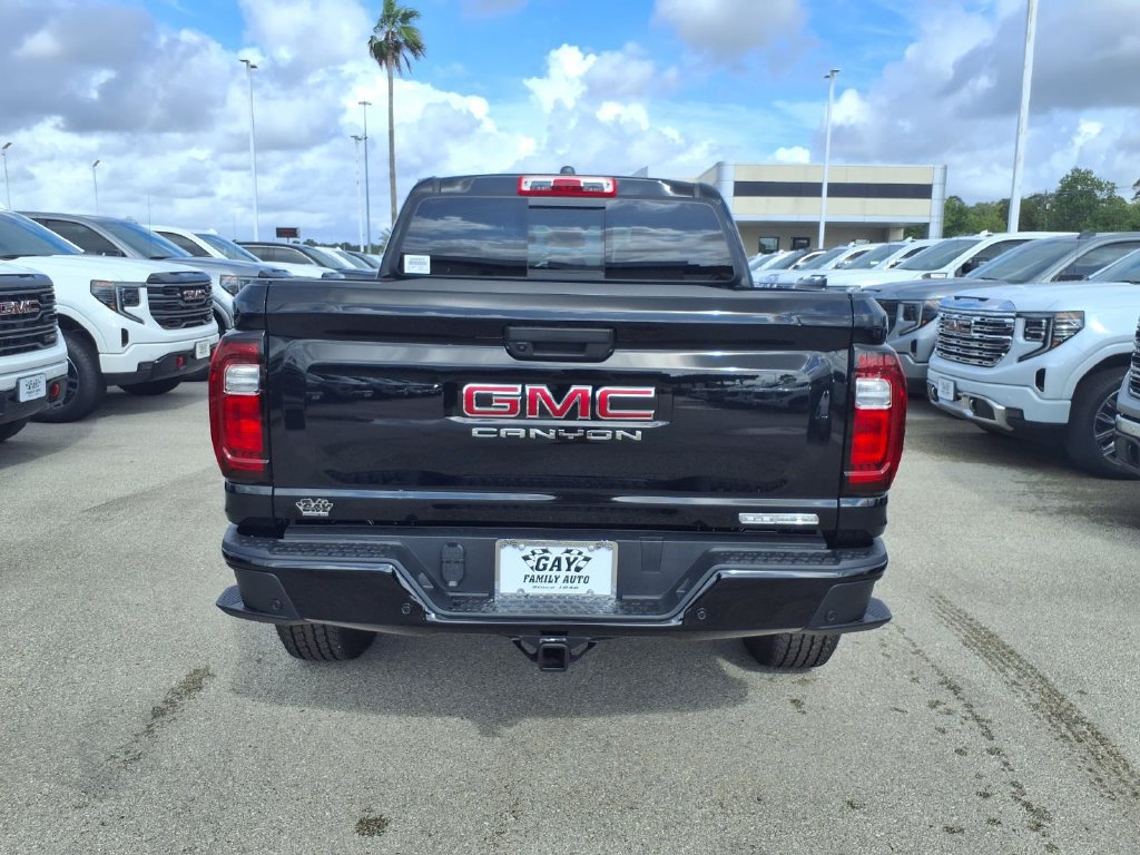 New 2026 GMC Canyon Elevation RWD image 6