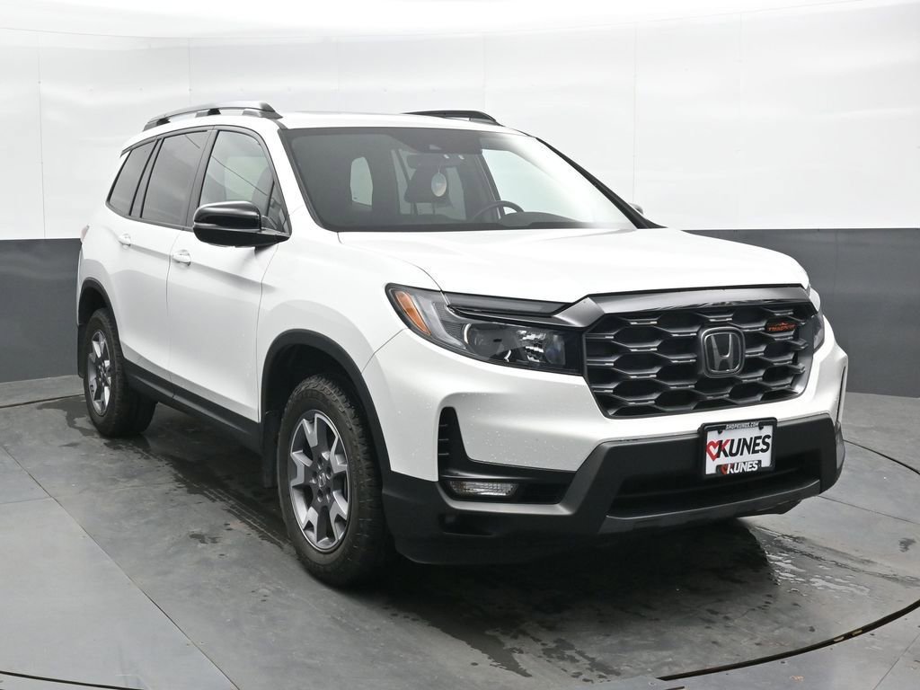 Used 2022 Honda Passport TrailSport image 6