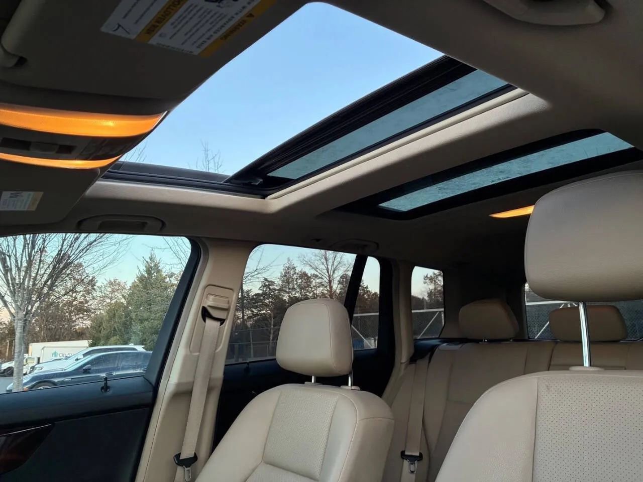 Used 2012 Mercedes-Benz GLK 350 4MATIC image 6