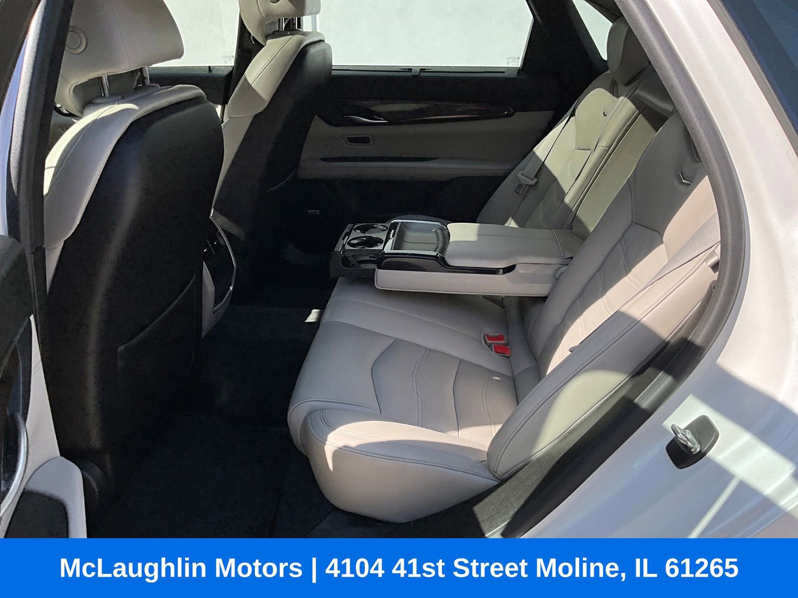 Used 2017 Cadillac CT6 Luxury AWD/4WD image 11
