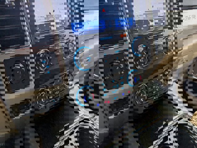 Used 2021 Ford F350 Lariat w/ Lariat Ultimate Package image 26