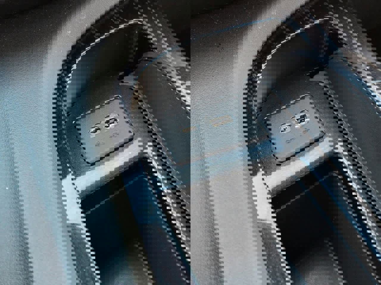 Used 2021 Cadillac Escalade Sport w/ Driver Assist Tech Package image 34