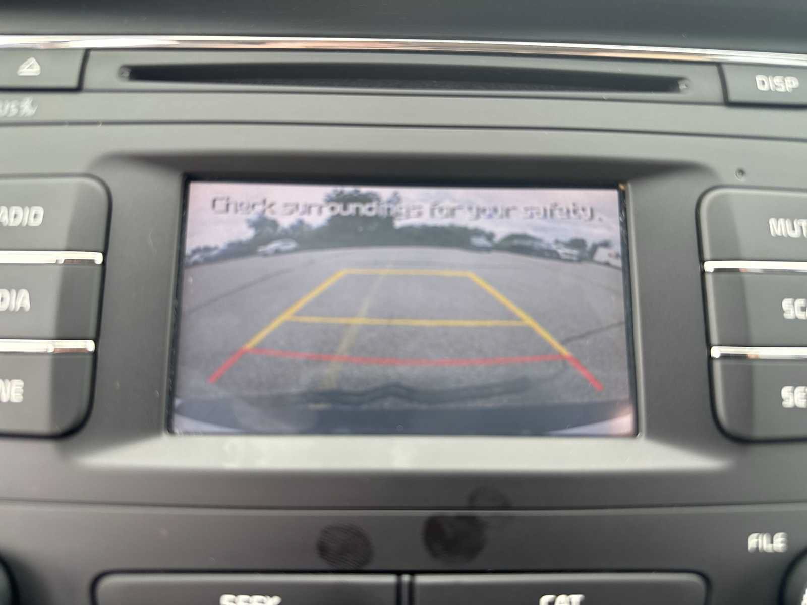 Used 2016 Kia Sedona LX w/ LX Essentials Premium Package FWD image 15