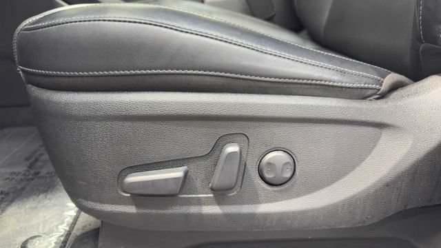 Used 2023 Kia Telluride S FWD image 24