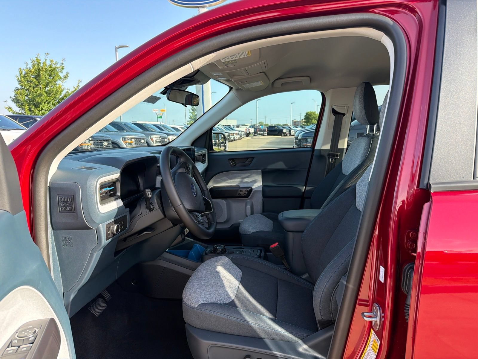 New 2026 Ford Maverick XLT w/ XLT Luxury Package FWD image 12
