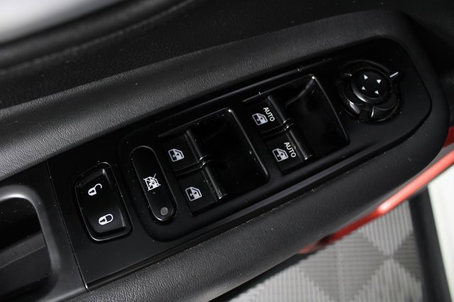 Used 2023 Jeep Renegade Trailhawk image 14