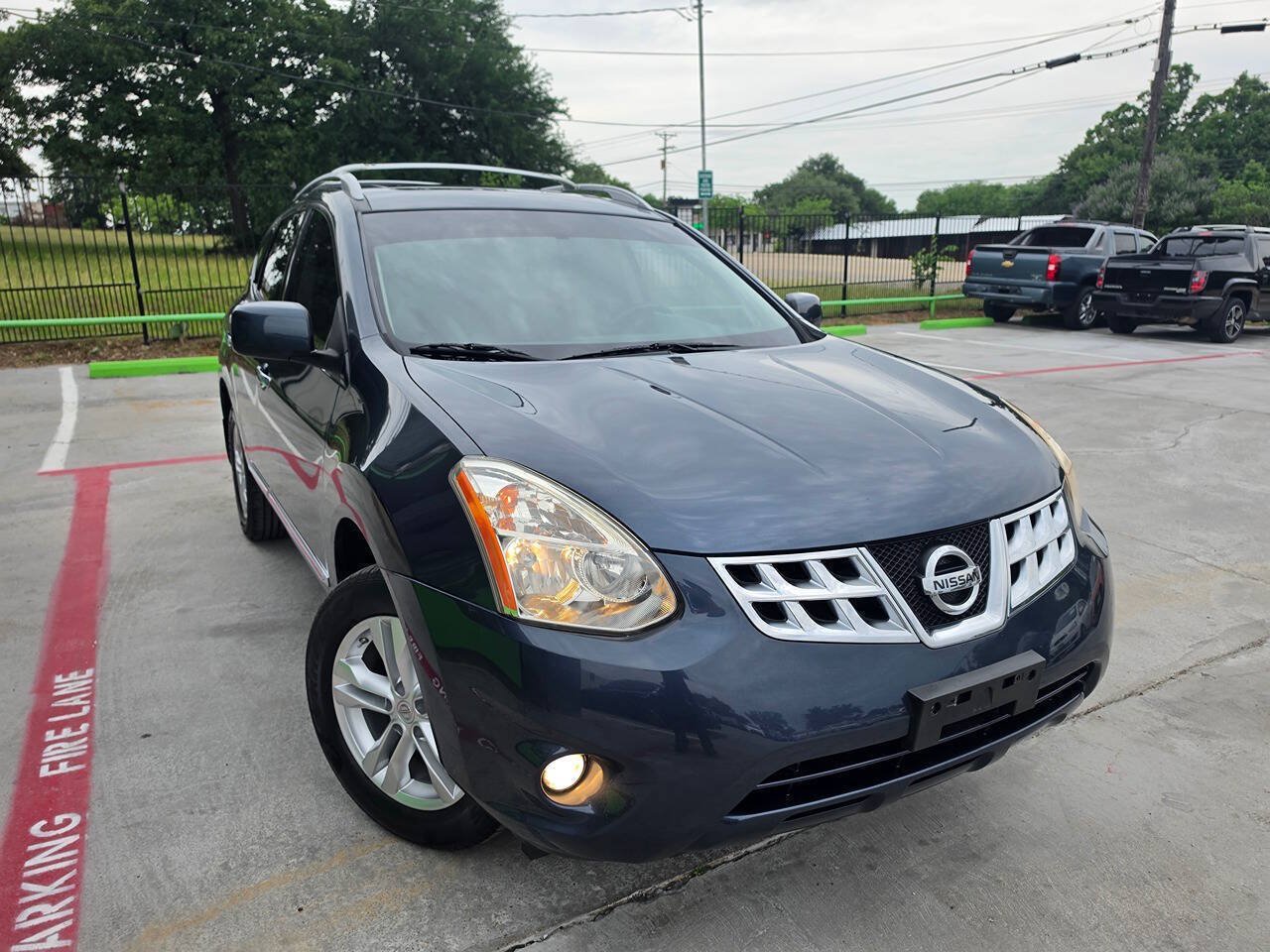 Used 2013 Nissan Rogue SV w/ Premium Pkg FWD image 59