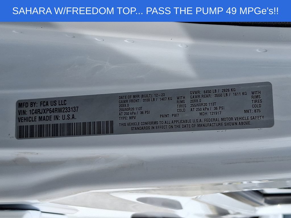 Used 2024 Jeep Wrangler Unlimited Sahara AWD/4WD image 26