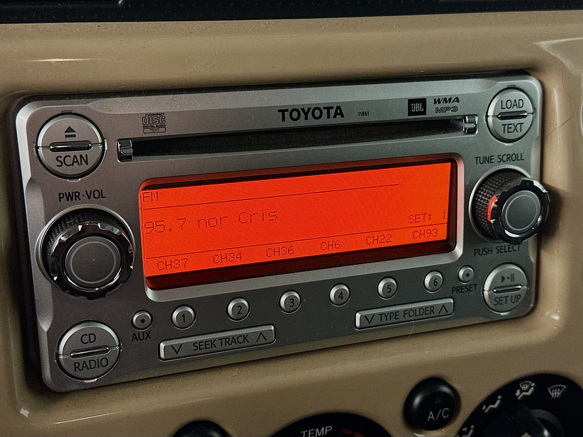 Used 2012 Toyota FJ Cruiser 4WD image 21