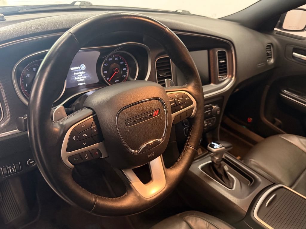 Used 2016 Dodge Charger SXT w/ AWD Plus Group image 18