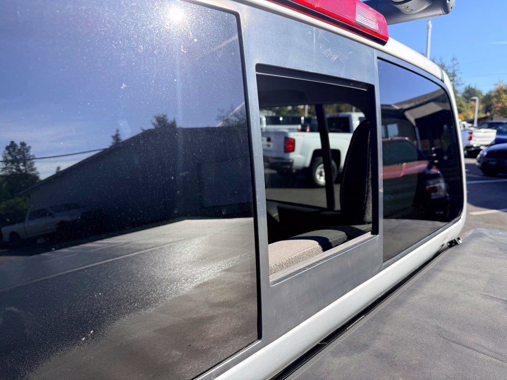 Used 2017 Nissan Frontier PRO-4X AWD/4WD image 13