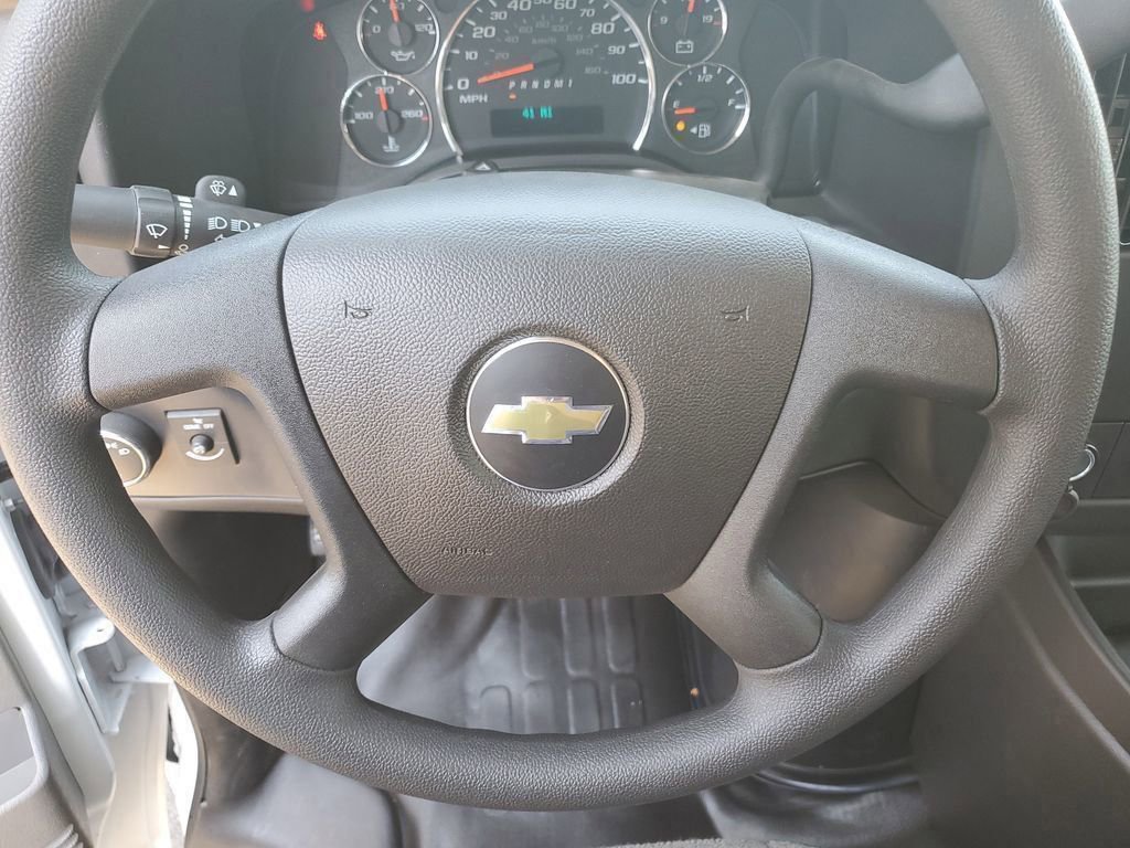 New 2025 Chevrolet Express 3500 w/ Power Convenience Package image 19