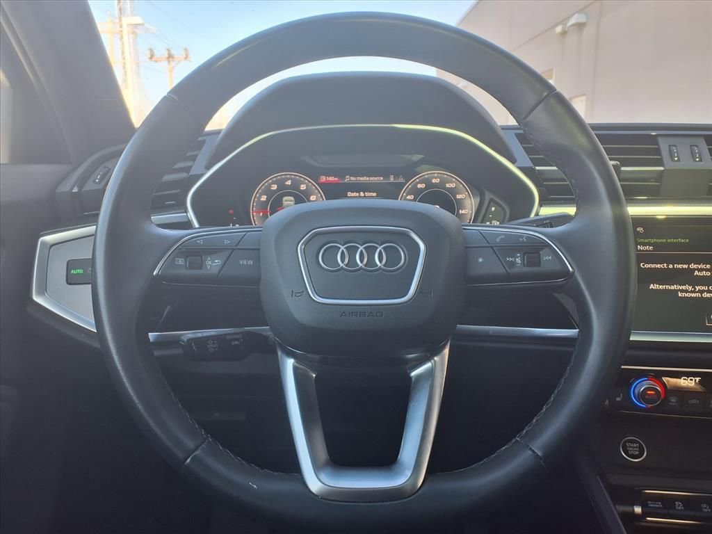 Used 2024 Audi Q3 2.0T Premium Plus w/ Premium Plus Package image 13