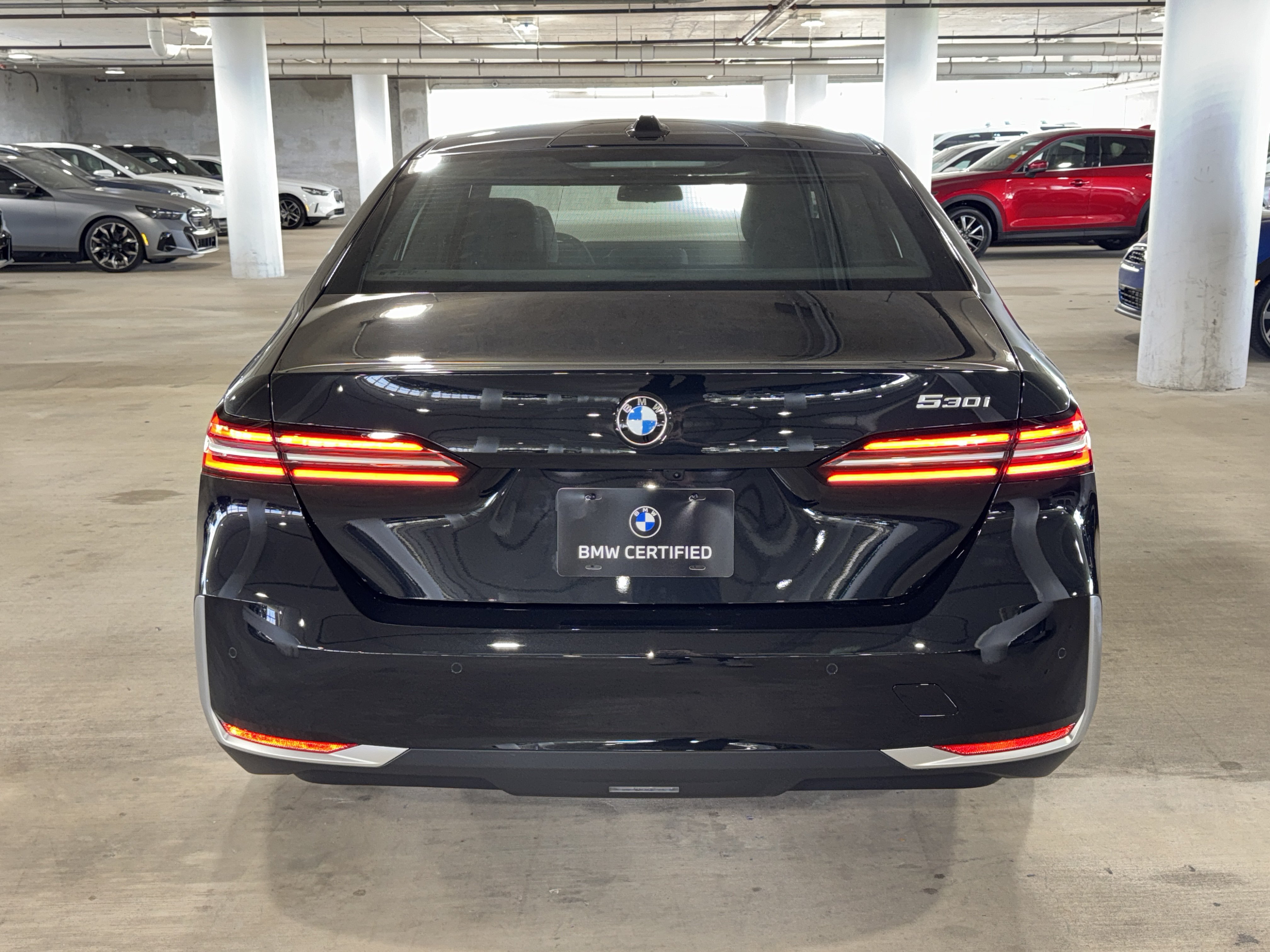 Used 2026 BMW 530i RWD image 9