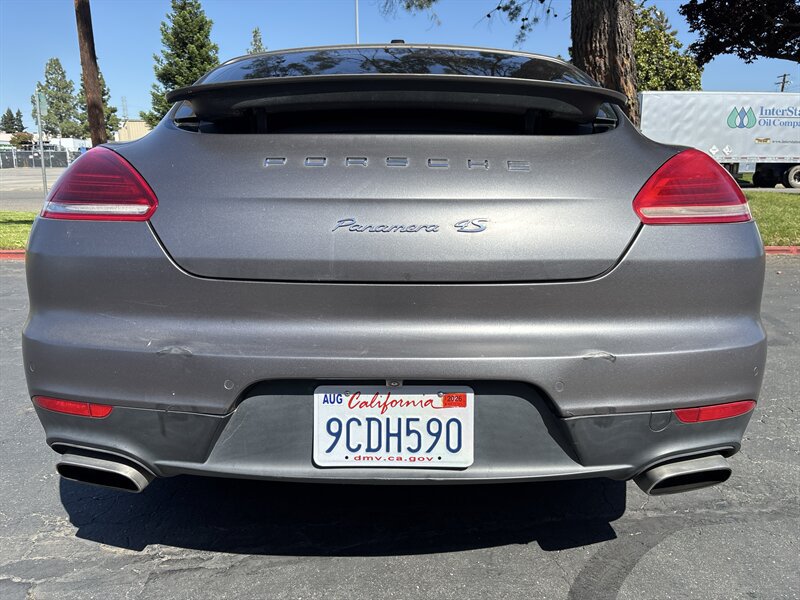 Used 2014 Porsche Panamera 4 AWD/4WD image 11