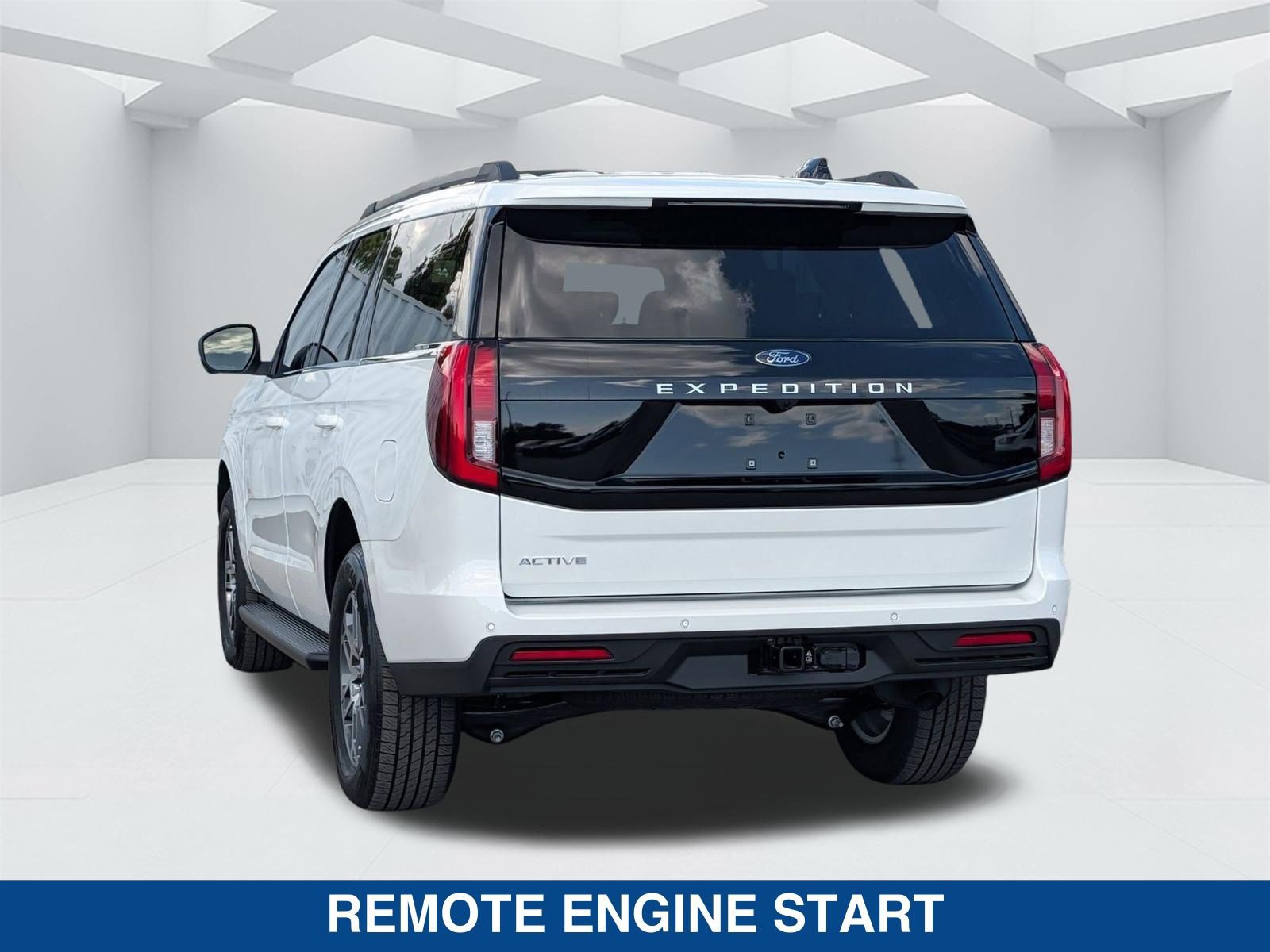 New 2026 Ford Expedition Active image 7