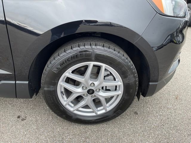 Used 2024 Ford Edge SEL w/ Convenience Package image 34