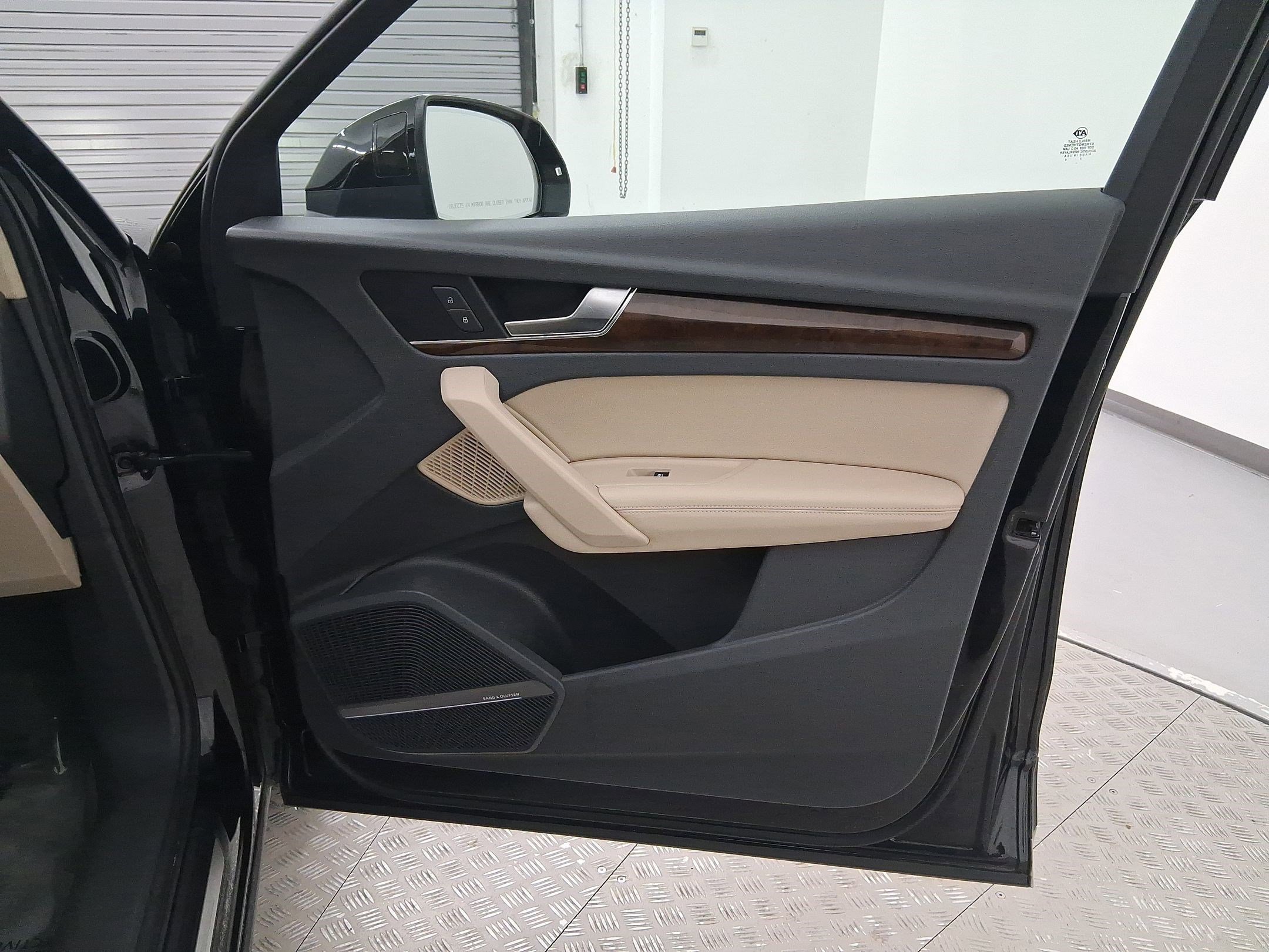 Used 2019 Audi Q5 Prestige image 35