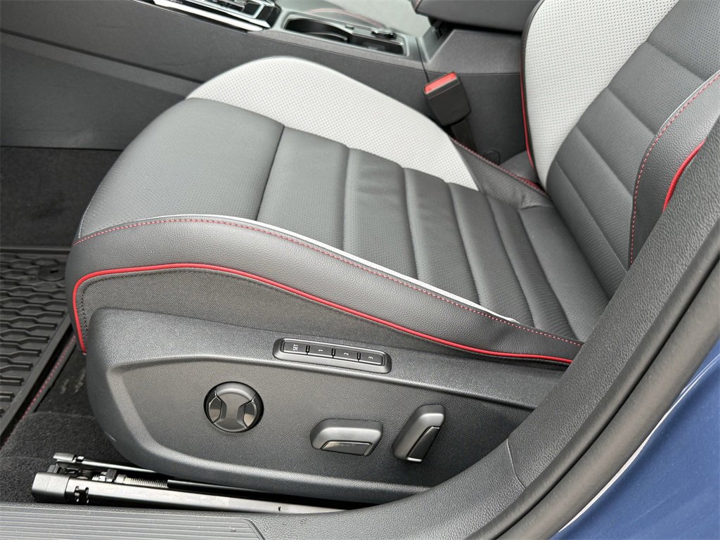 New 2026 Volkswagen GTI Autobahn image 13